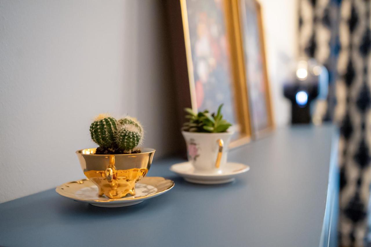 Designer Loft-Ferienwohnung Im Zentrum Mit Tiefgaragen-Parkplatz, Waschmaschine Und Privatterrasse Leipzig Exteriör bild