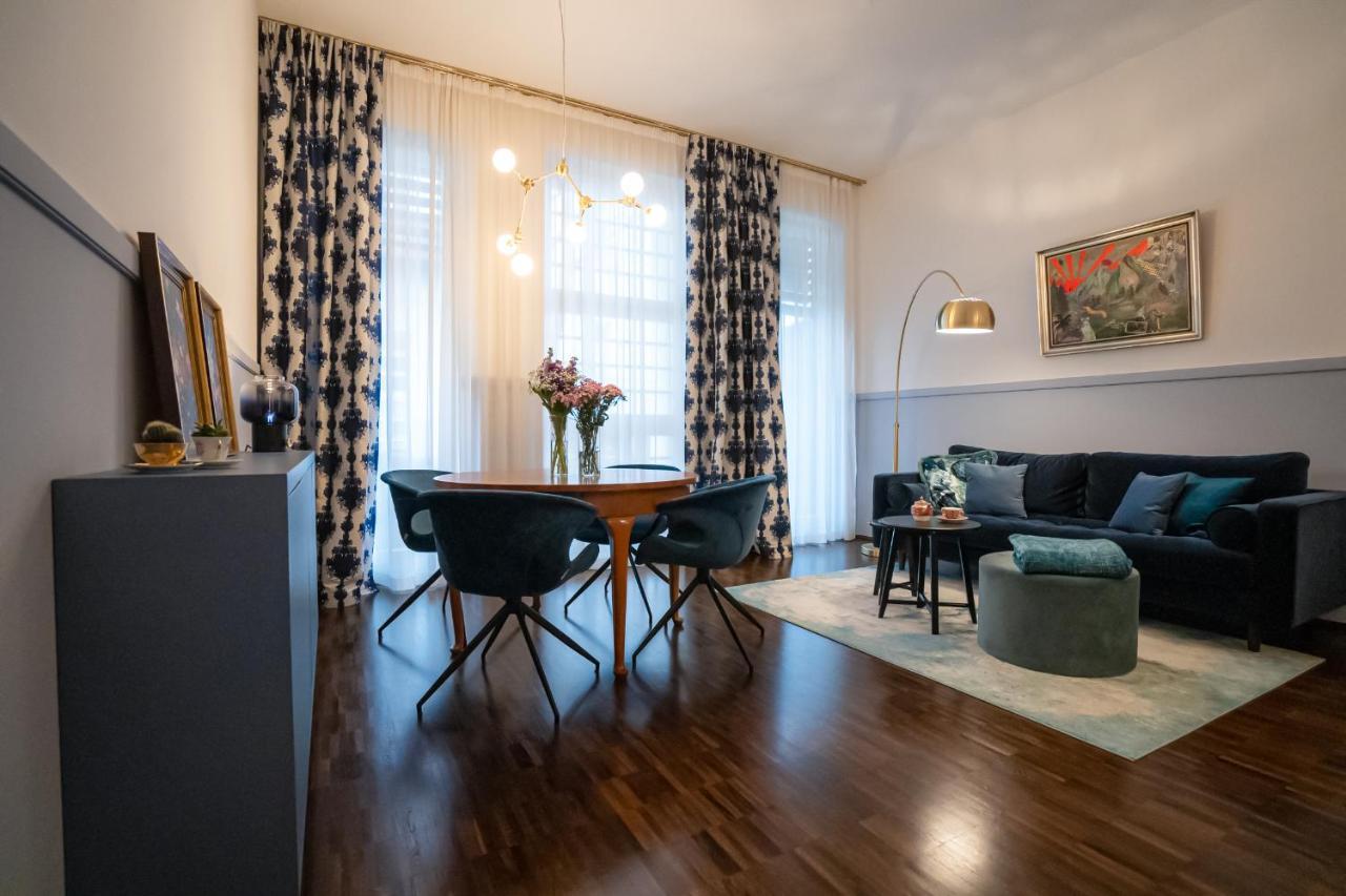 Designer Loft-Ferienwohnung Im Zentrum Mit Tiefgaragen-Parkplatz, Waschmaschine Und Privatterrasse Leipzig Exteriör bild