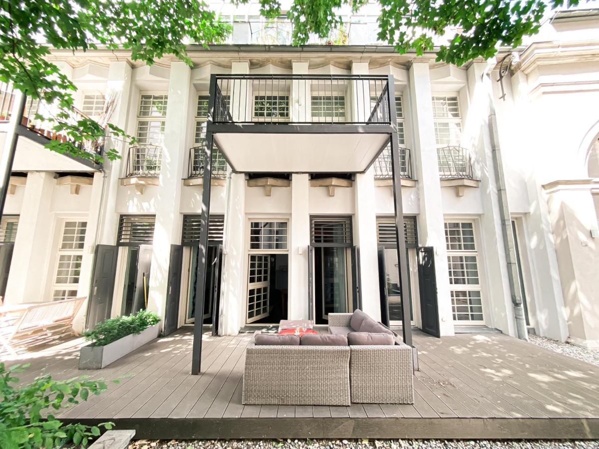 Designer Loft-Ferienwohnung Im Zentrum Mit Tiefgaragen-Parkplatz, Waschmaschine Und Privatterrasse Leipzig Exteriör bild